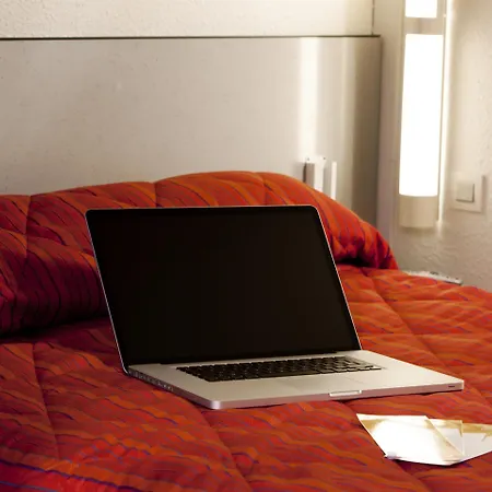 Premiere Classe Boulogne - Martin Les Boulogne Hotel 2*